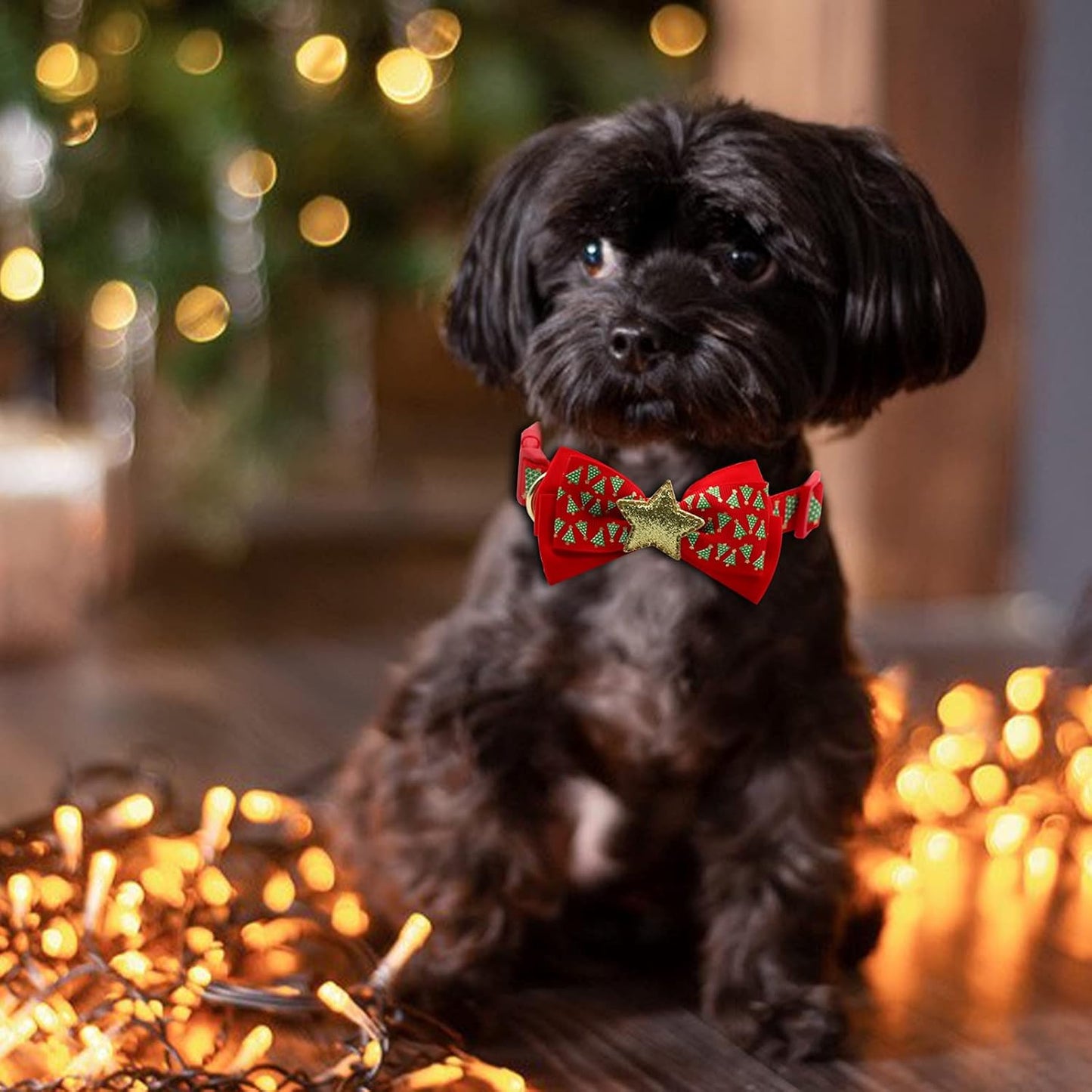 Christmas Dog Collar with Bow Tie Adjustable Dog Collar Festival Green Tree Dog Collar for Medium Dogs